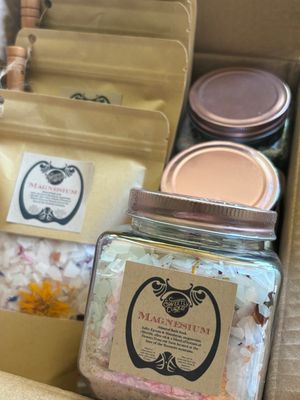 Mineral bath soak