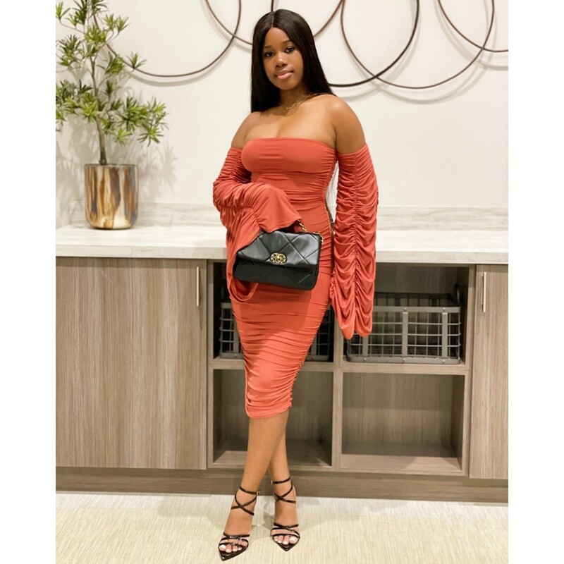 Off Shoulder With Wide Sleeve Body con Dress
