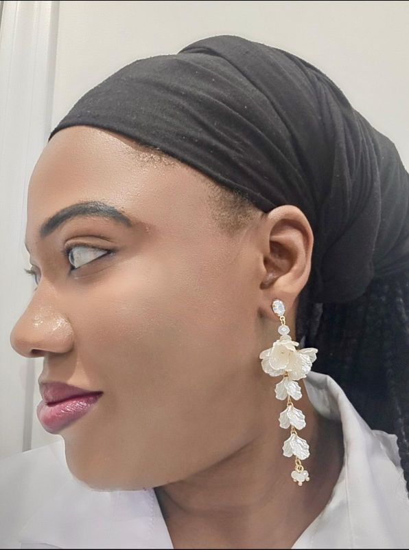 Cream Flower Drop Earrings