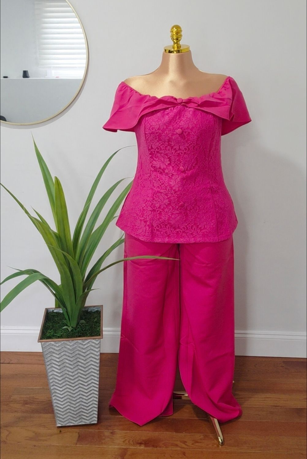Faschia Chic Two Pieces Set Faschia Chic Two Pieces Set