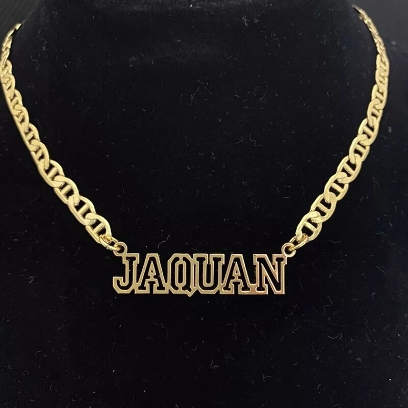 FLAT LINK NAME NECKLACE