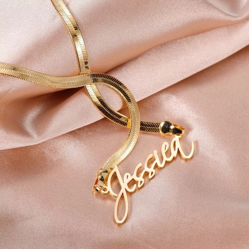 SNAKE LINK NAME NECKLACE
