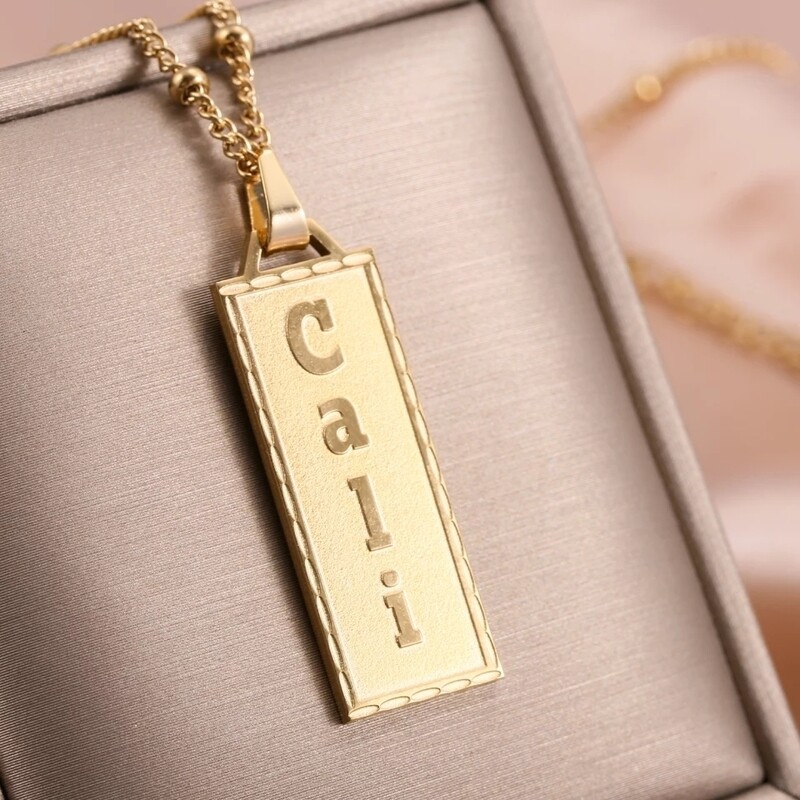 CARVED VERTICAL BAR NECKLACE 