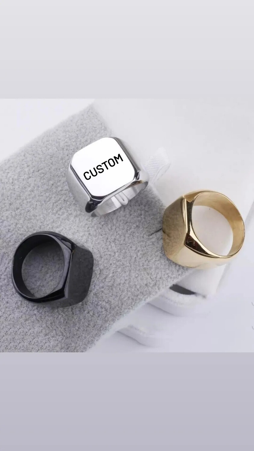 CUSTOM SIGNET RING
