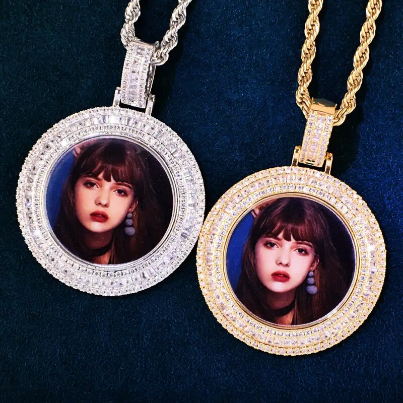 TRIPLE DIAMOND RIM MEDALLION