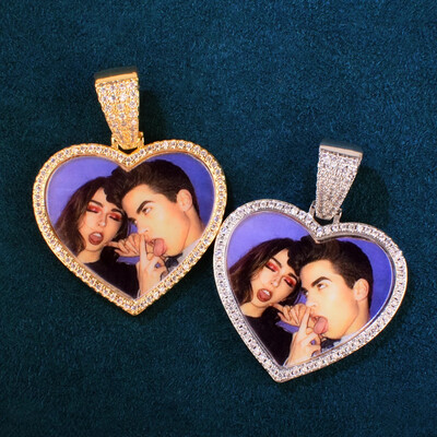 HEART SHAPED SMALL MEDALLION