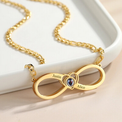 INFINITY PROJECTION NECKLACE