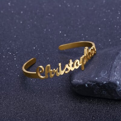 CUSTOM CLUTCH BRACELET