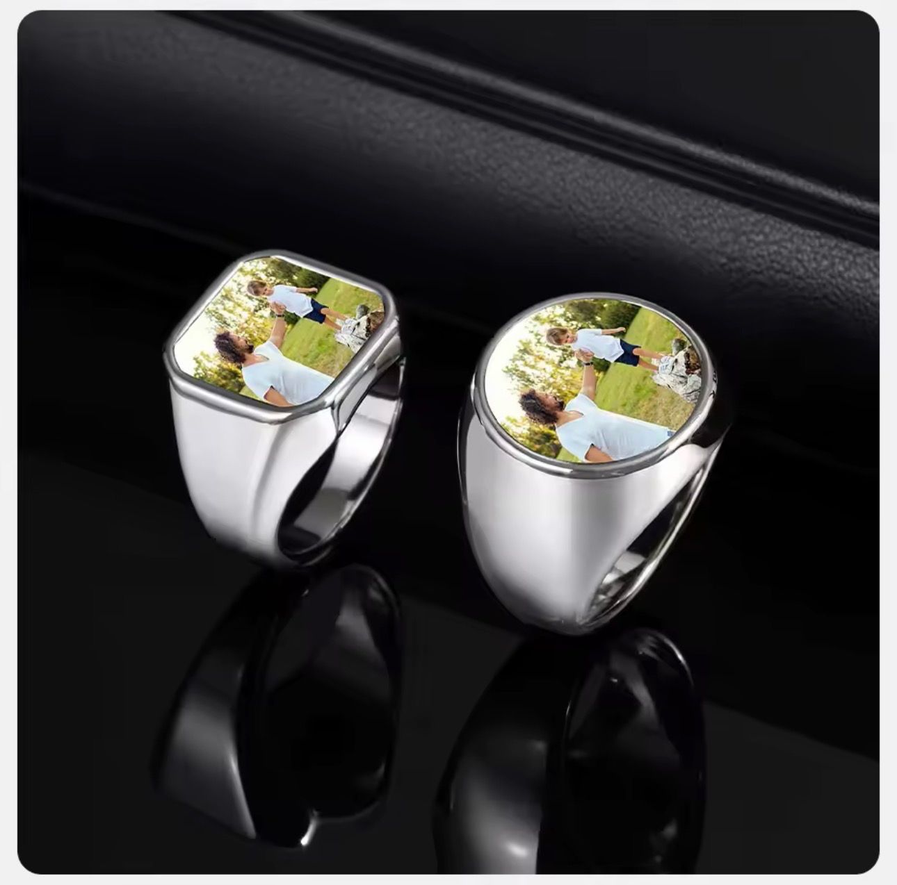 SIGNET PHOTO RING
