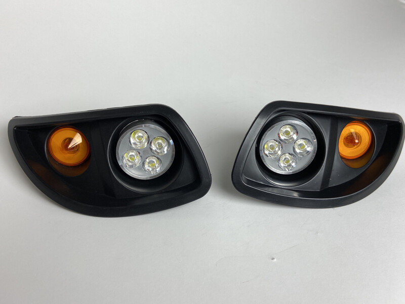 RX5 / 4 LED / Headlight Replacement Set  (Driver and Passenger)