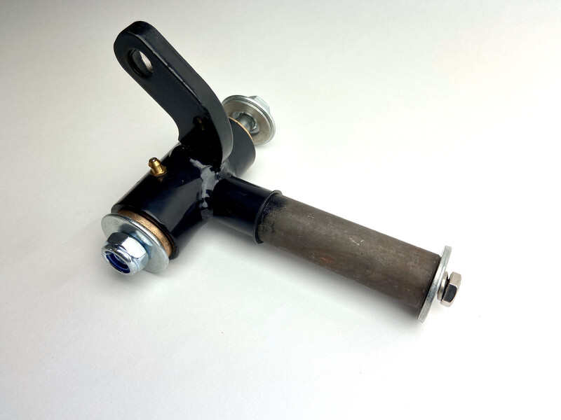 RX5 Front Wheel Spindle For Standard Hub Cap Wheels