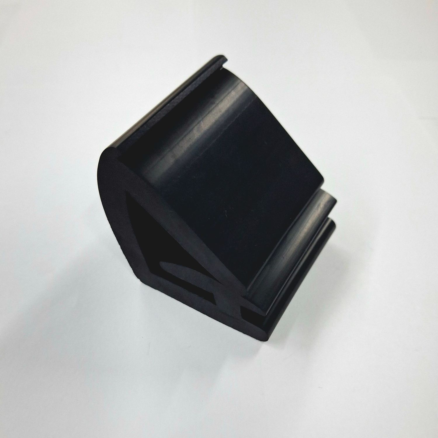 RX5 Windshield Rubber Clip