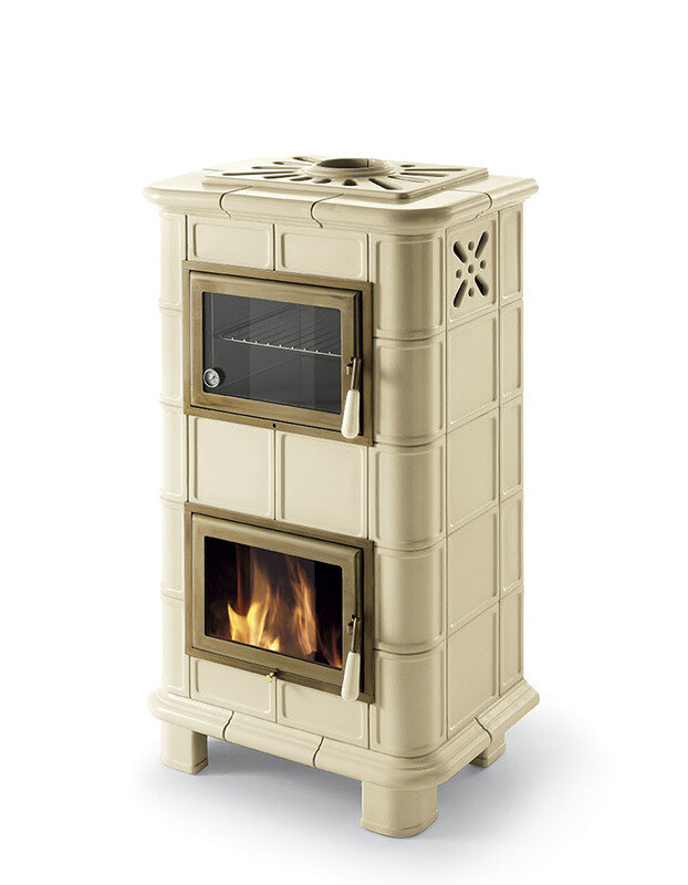 Stückholzofen | Demetra 4S | 11.8 kW