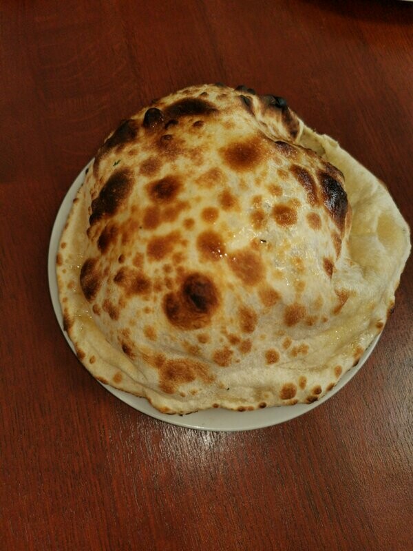 NAAN AU FROMAGE (Pâte levée au fromage)