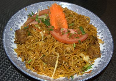 CHAU-MIN AGNEAU (Nouilles sautées à l’agneau et aux épices )