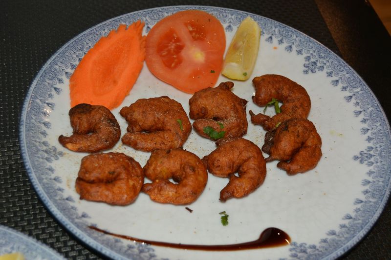PAKORA CREVETTES (Beignets de crevettes frits avec différentes épices)