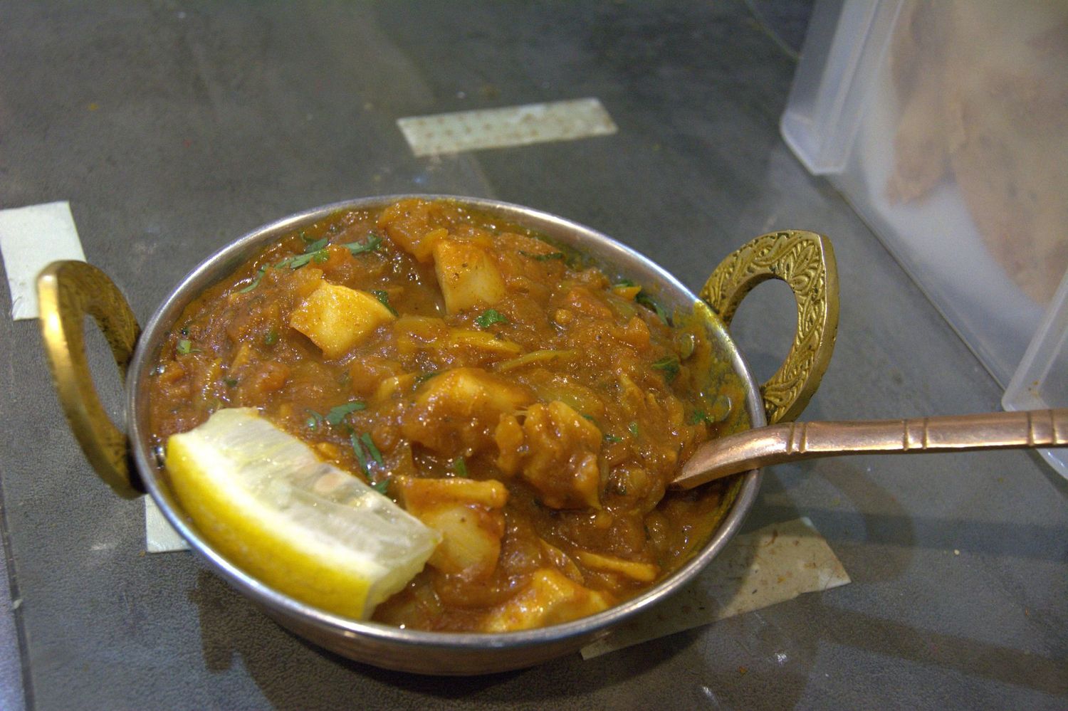 CABILLAUD MASALA (Morceaux de cabillaud cuits dans une sauce masala)