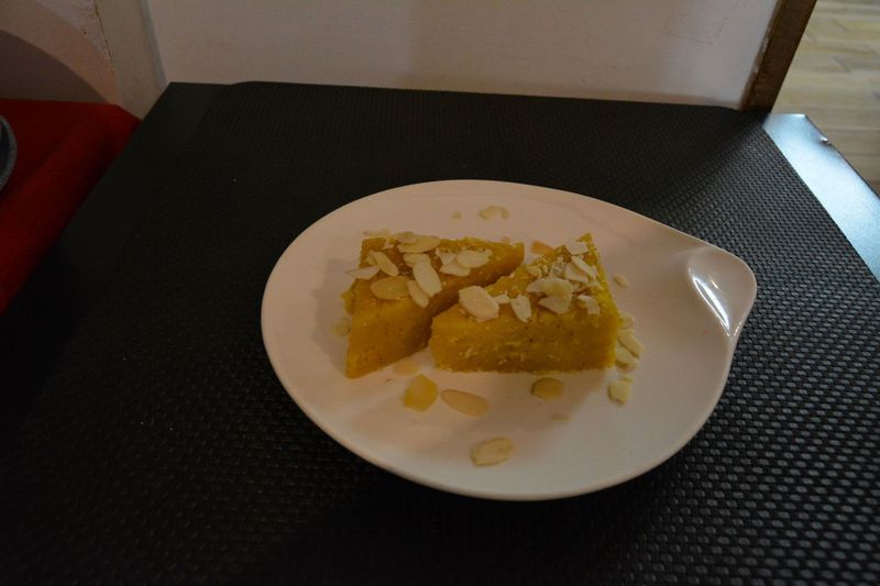 HALWA SUJI (Gâteau de semoule aux fruits secs)