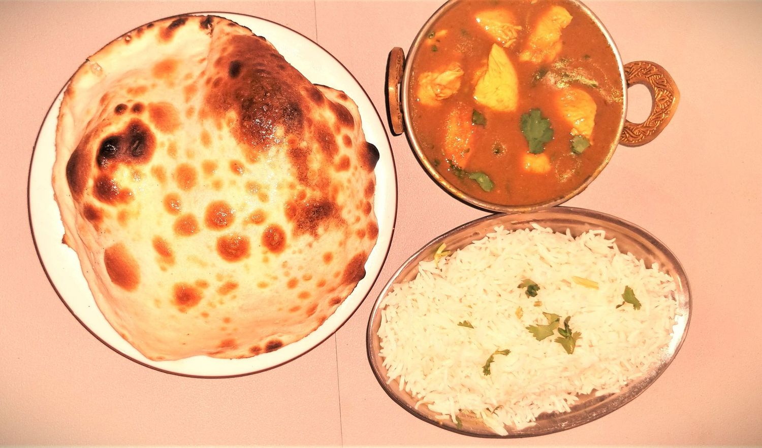 PLAT EN  DIRECT (Uniquement le Midi)  , du lundi au vendredi sauf jours fériés.       (lunch only), Monday to Friday, excluding public holidays.”