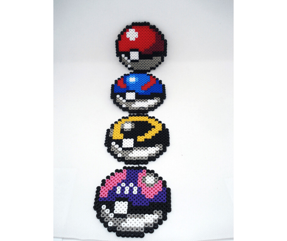 Mobile - Pokemon, Pokeballs