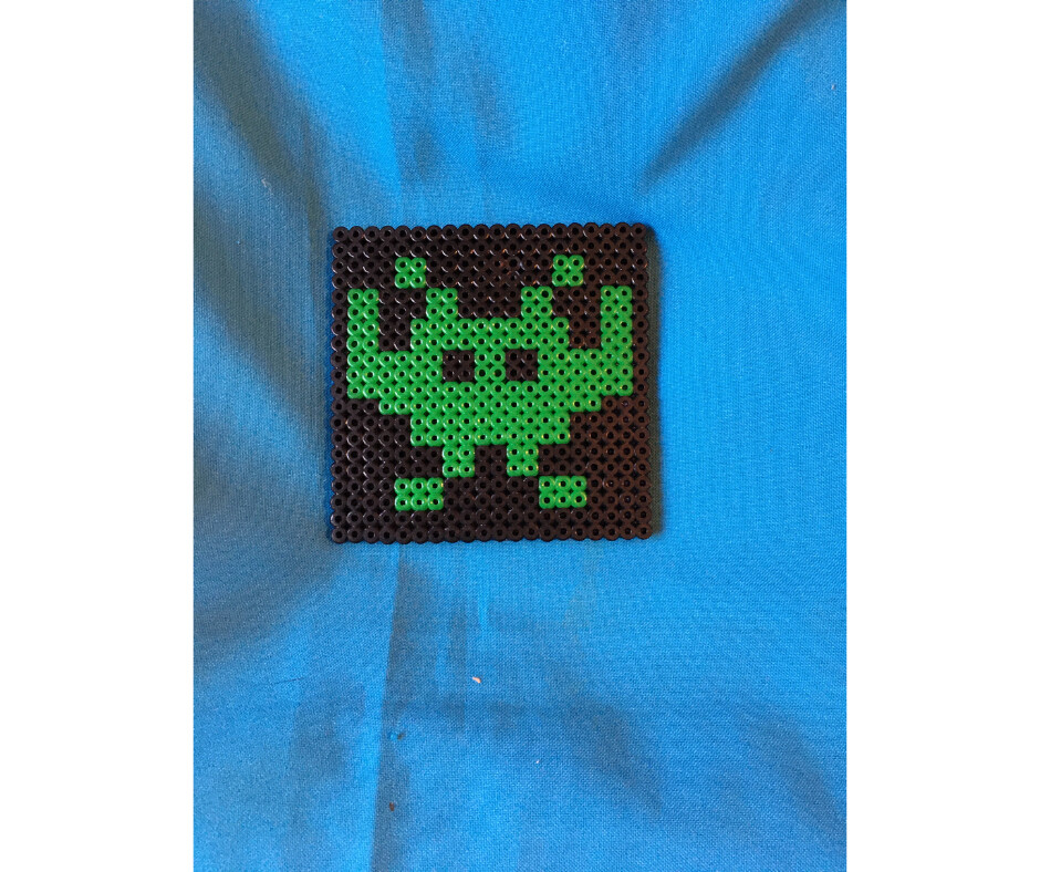 Coaster -  Space Invaders (green)