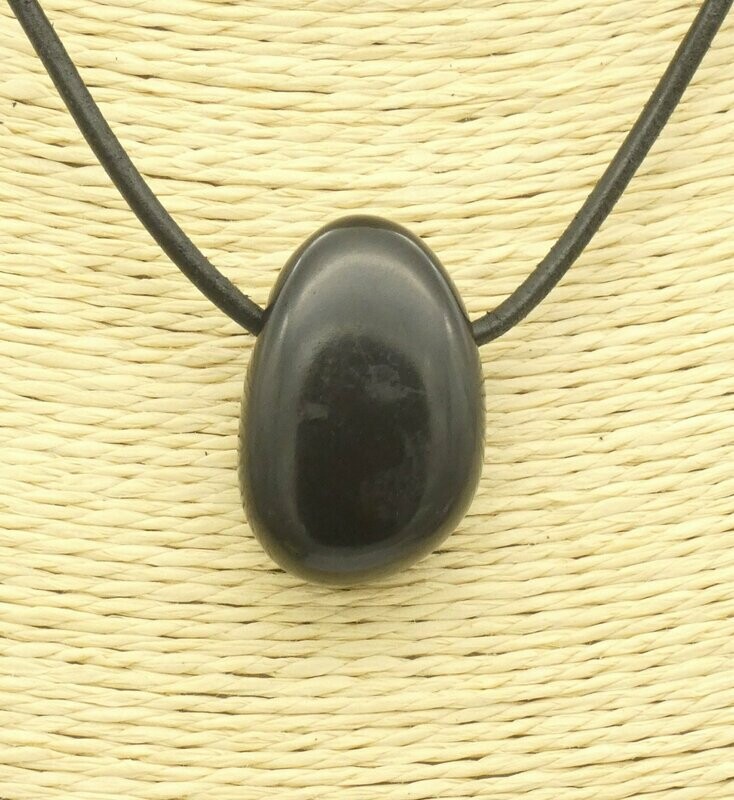 Anhänger Shungit (Schungit), Trommelstein, schwarz, gelocht Anhänger Shungit (Schungit), Trommelstein, schwarz, gelocht
