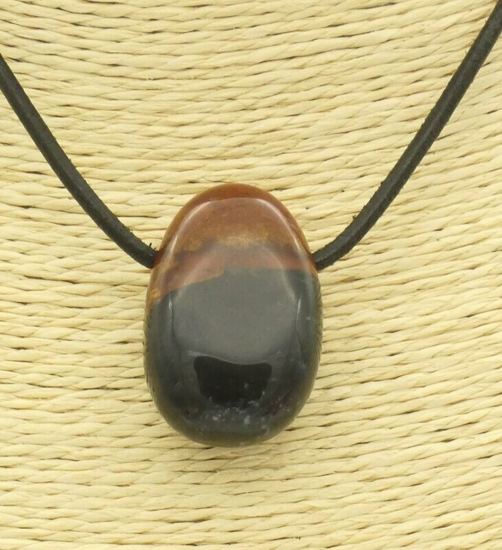 Anhänger Sardonyx, Trommelstein gelocht Anhänger Sardonyx, Trommelstein gelocht