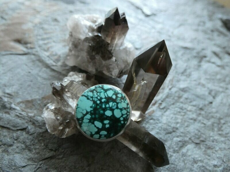 Ring Türkis Tibet, runde Form, Silberfassung 925, Größe 59 Ring Türkis Tibet, runde Form, Silberfassung 925, Größe 59