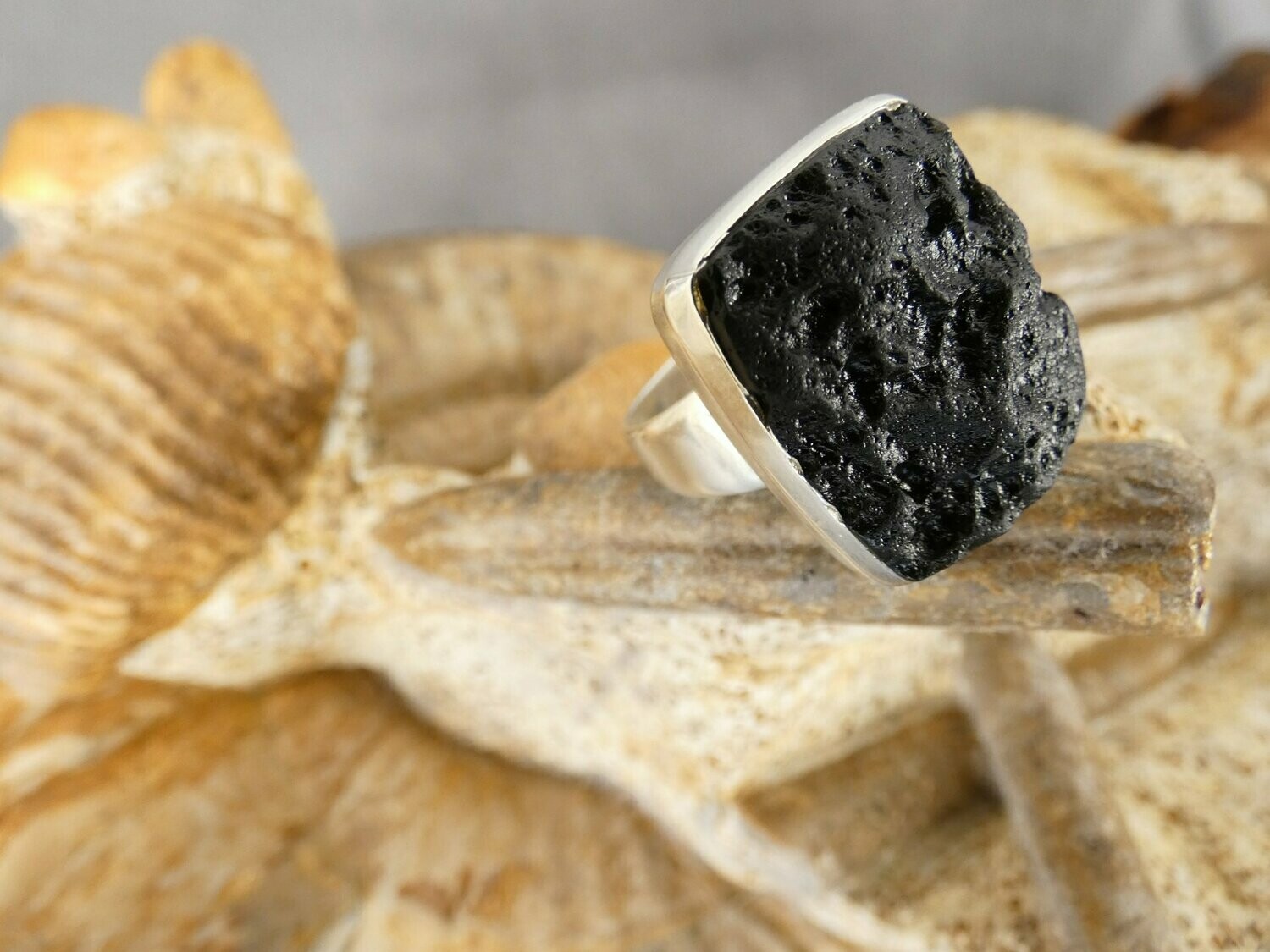 Ring Tektit, Rechteck, Silberfassung 925 - Größe 59