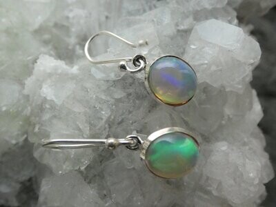 Ohrhänger Opal in Silberfassung