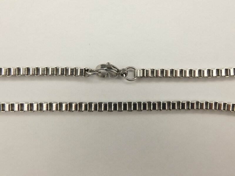 Edelstahl Halskette Venezia, 4-Kant, ca.3mm dick, Länge 60 cm Edelstahl Halskette Venezia, 4-Kant, ca.3mm dick, Länge 60 cm