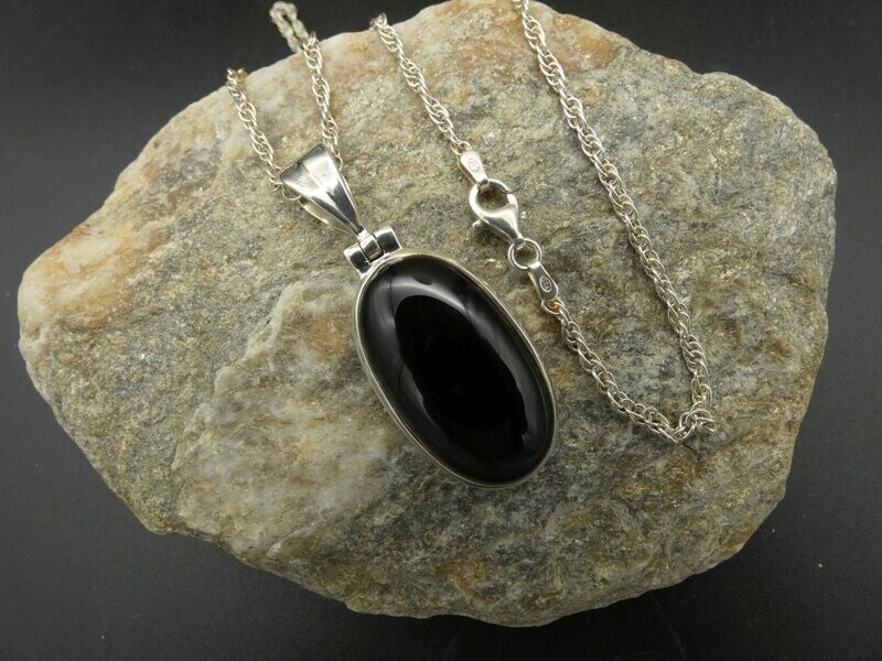 Anhänger Onyx, Silberfassung 925, oval, Versand in D kolo! Anhänger Onyx, Silberfassung 925, oval, Versand in D kolo!