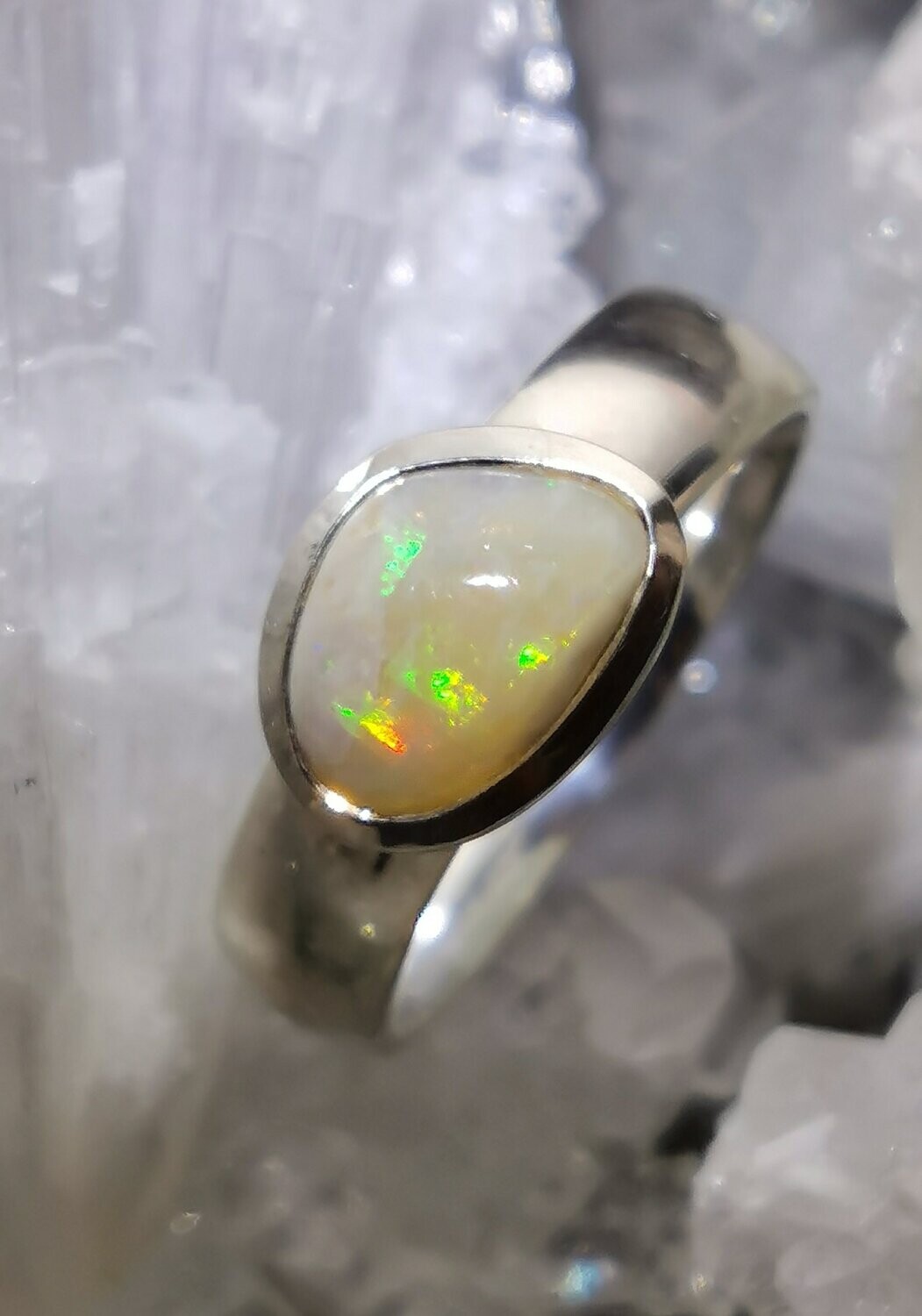 Ring Opal, Fassung Silber 925, Freiform, Ringgröße 54