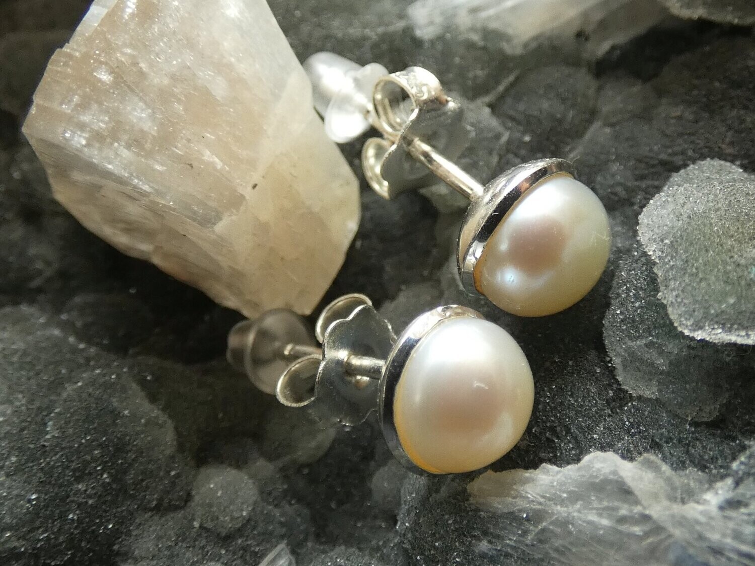 Ohrstecker Perle, perlmutt, rund Ø 7mm, Silber 925