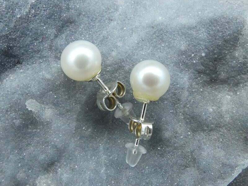 Ohrstecker Perle, Ø 8mm, weiß, rund, mit Silber 925 Ohrstecker Perle, Ø 8mm, weiß, rund, mit Silber 925