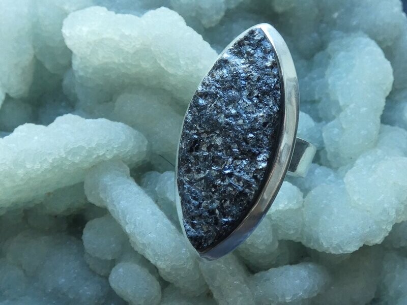 Ring Aventurin schwarz-grau, roh, Navette, Größe 58, 59, 60, 61, 62, 63, 64 Ring Aventurin schwarz-grau, roh, Navette, Größe 58, 59, 60, 61, 62, 63, 64