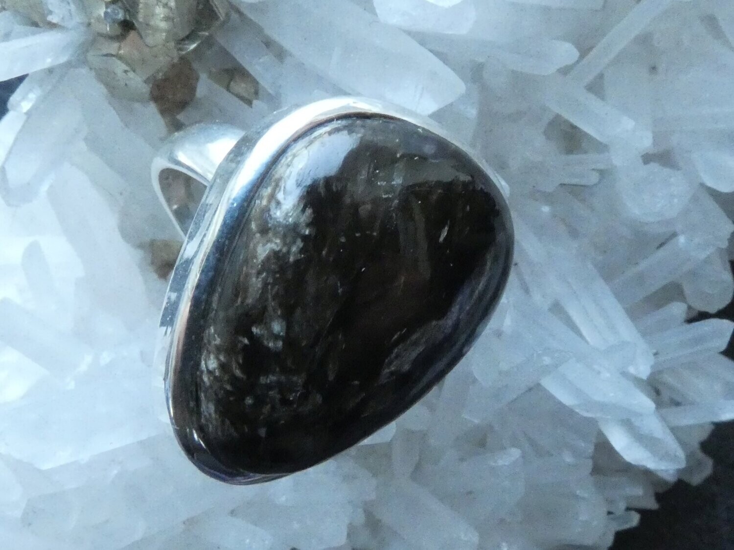 Ring  Seraphinit, schwarz, Freiform, Größe 58, 59, 60, 61, 62, 63, 64, offen