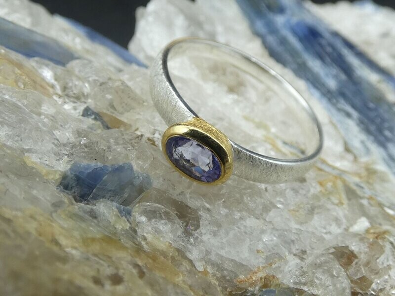 Ring Tansanit, facettiert, Größe 59, oval, Silber 925, bicolor Ring Tansanit, facettiert, Größe 59, oval, Silber 925, bicolor