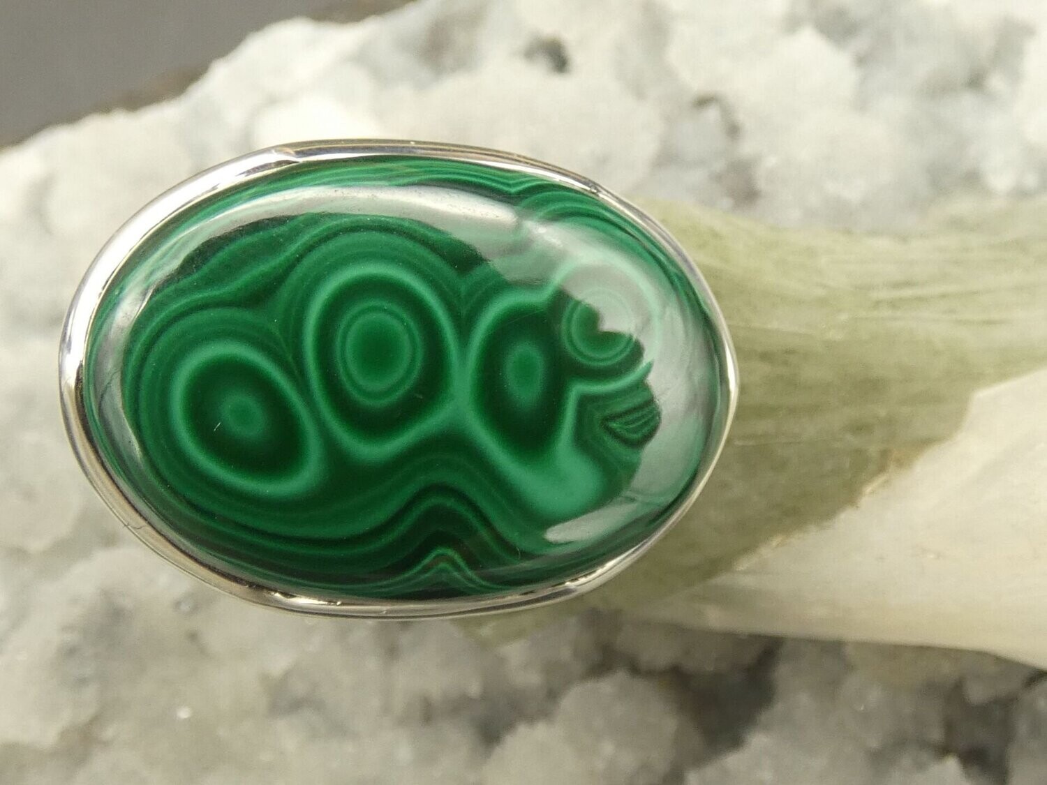 Ring Malachite, oval, Silberfassung 925 - Größe 58