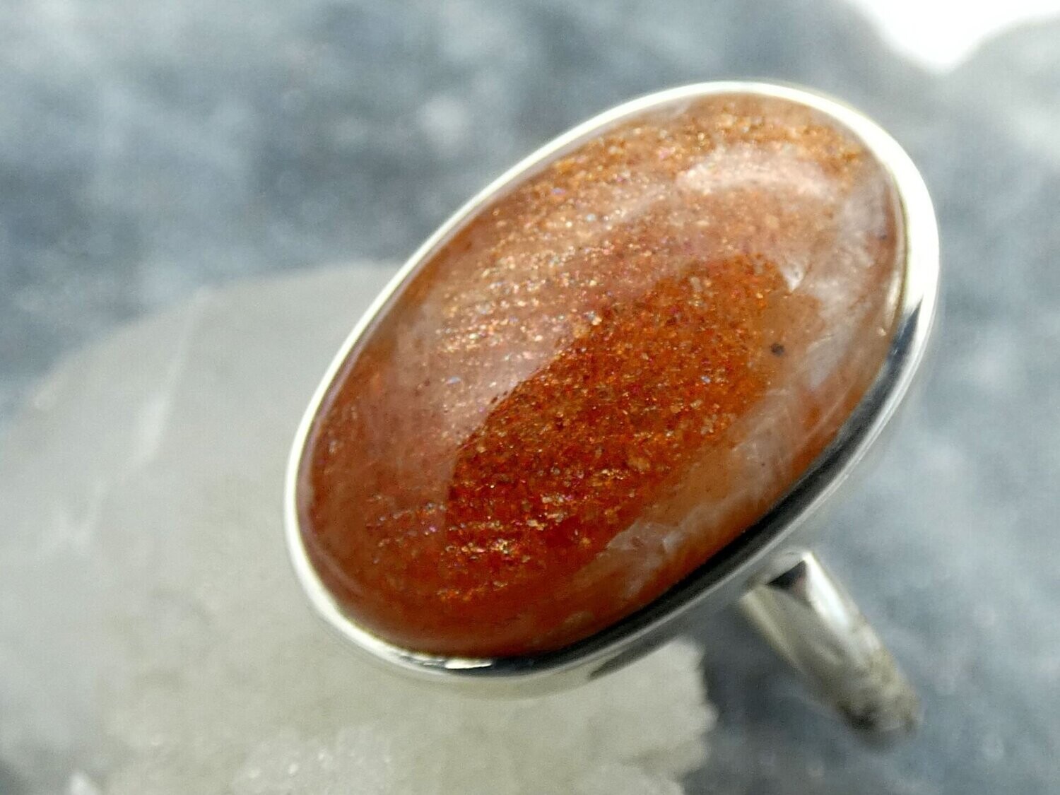 Ring Sonnenstein, oval, Silber 925, Größe 58