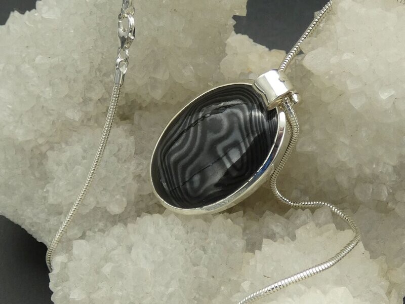 Anhänger Psilomelane, oval, Silberfassung 925 Anhänger Psilomelane, oval, Silberfassung 925