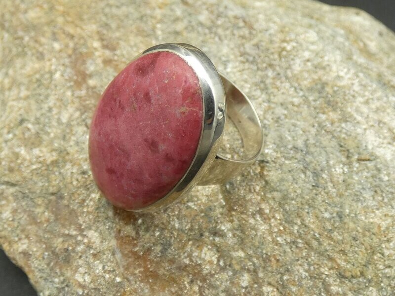 Ring Thulit, oval, Silber 925, Größe 54 Ring Thulit, oval, Silber 925, Größe 54