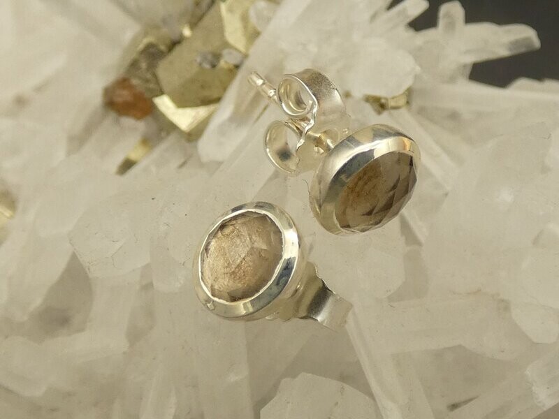Ohrstecker Rauchquarz, facettiert, rund, Silber 925 Ohrstecker Rauchquarz, facettiert, rund, Silber 925