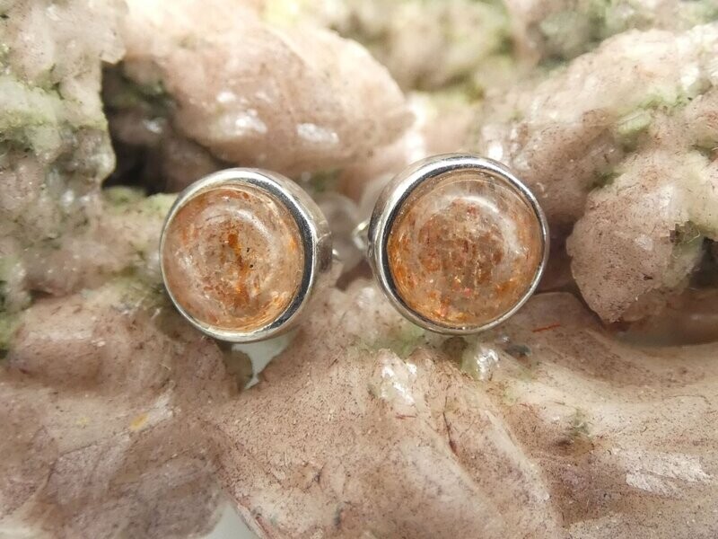 Ohrstecker Sonnenstein, rund, Ø 0,7cm, Silber 925, Gratisversand in D! Ohrstecker Sonnenstein, rund, Ø 0,7cm, Silber 925, Gratisversand in D!