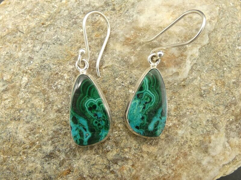 Ohrhänger Chrysocoll-Malachite, Freiform, Silberfassung 925 Ohrhänger Chrysocoll-Malachite, Freiform, Silberfassung 925