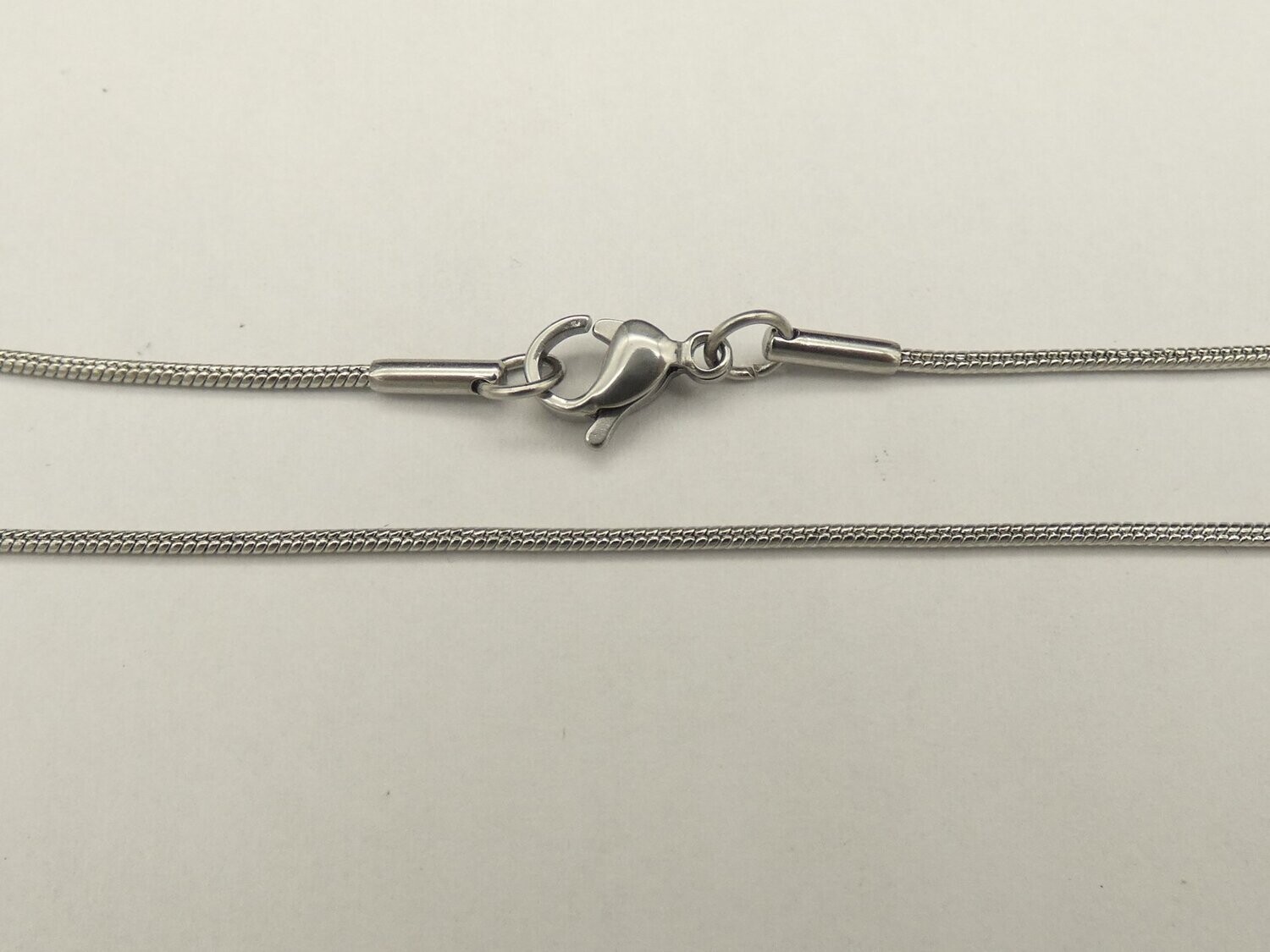 Edelstahl Schlangenkette, ca.1,4mm dick, Länge 43, 46 Edelstahl Schlangenkette, ca.1,4mm dick, Länge 43, 46