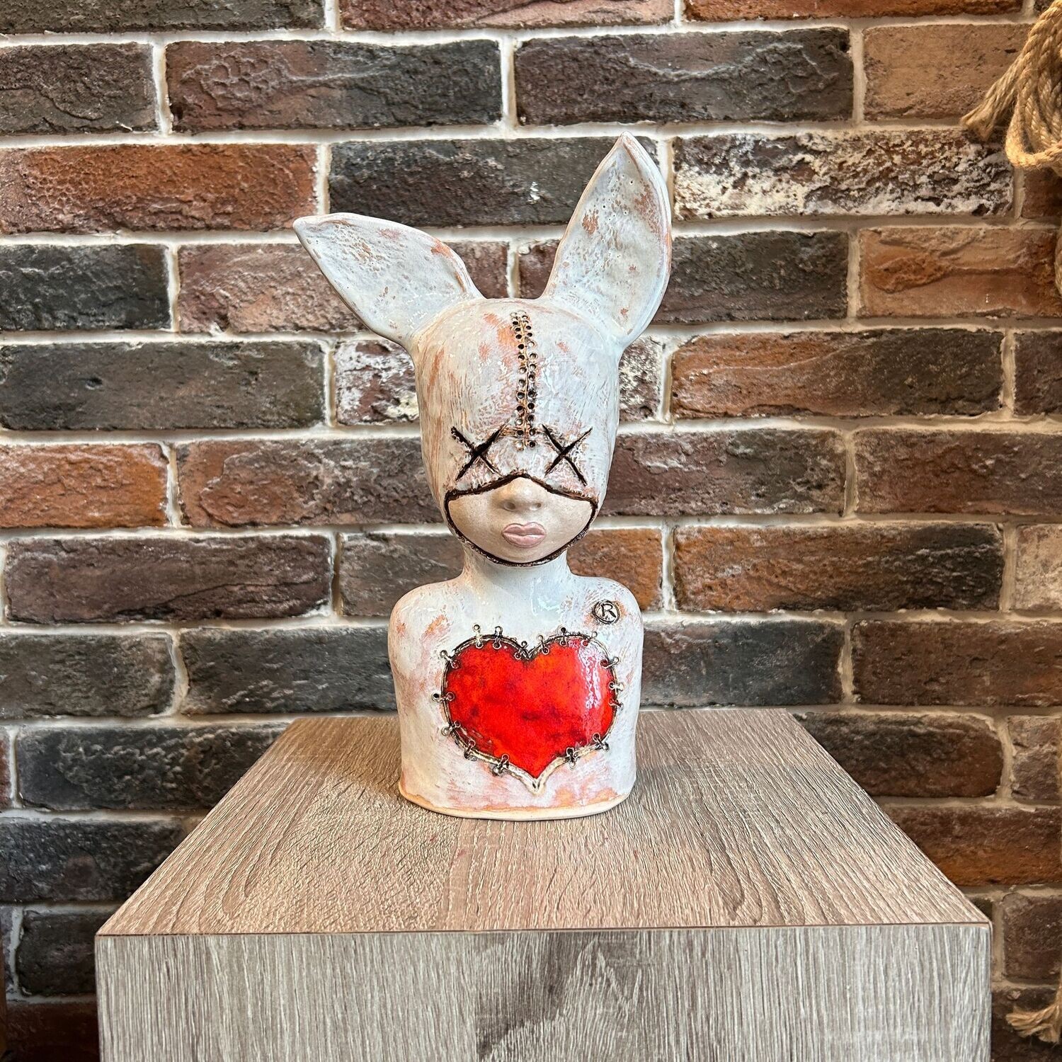 Ceramica scultura LOVE