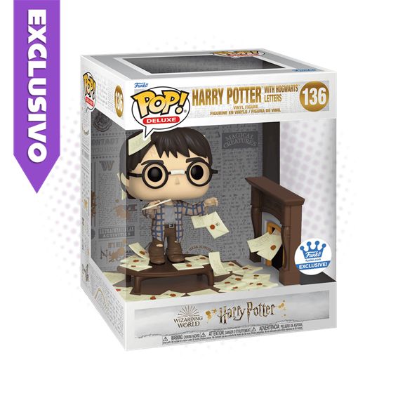 Funko Pop! Deluxe Harry Potter with Hogwarts Letters 136 (SE) - Harry Potter