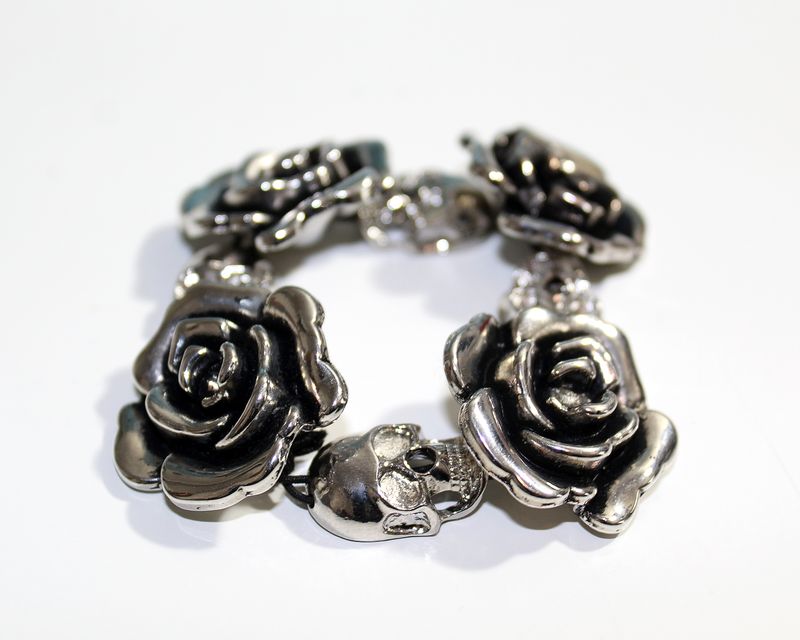 Tha Skull Bracelet-1