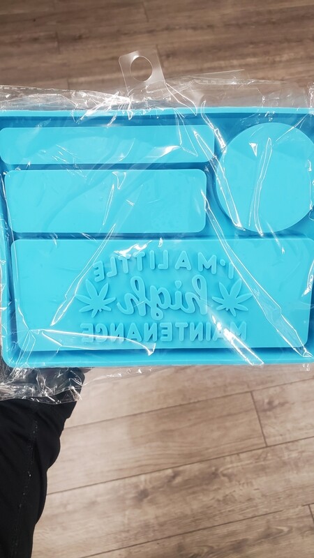 Weed tray